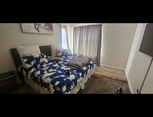 2 BEDROOM TOWNHOUSE FOR SALE IN ELANDSHAVEN